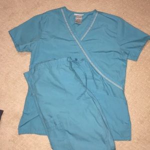 XS Baby Blue Scrub Pants & Top set